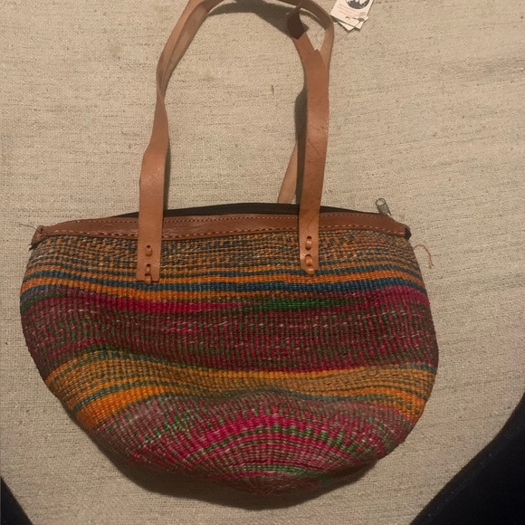 Serrv International Colorful African Woven Bag with Strap Handmade in Kenya - Picture 2 of 6